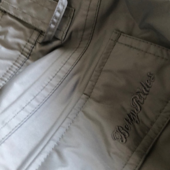 Betty Rides (L) snowboard Classic Rocker - Picture 14 of 16